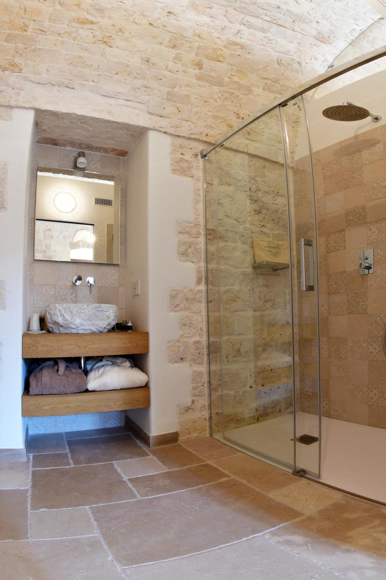 Lamarossa Trulli & Suites Antonelli Экстерьер фото