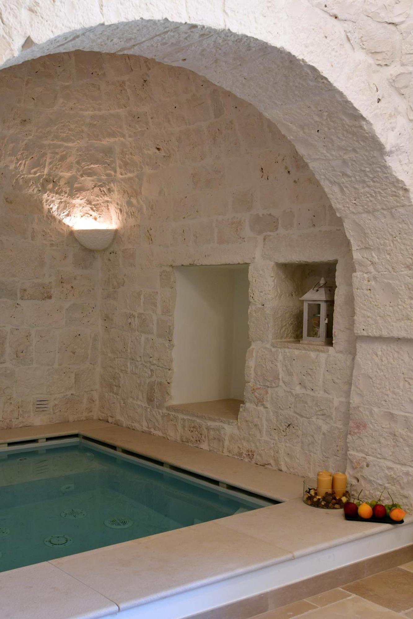 Lamarossa Trulli & Suites Antonelli Экстерьер фото